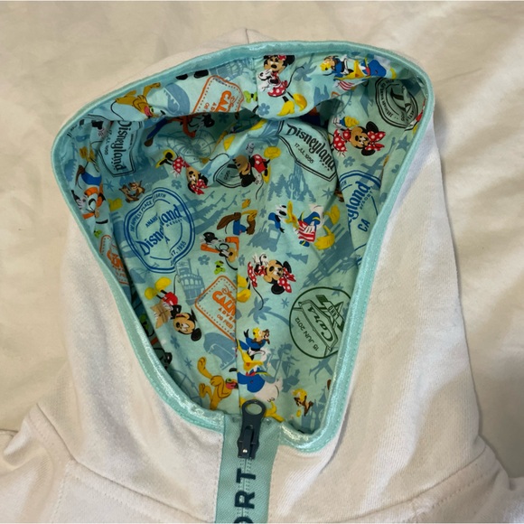 Disneyland Disney Parks Minnie Mouse Castle White Hooie Sweatshirt Sweater XS - Picture 3 of 8